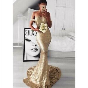 Alamour The Label Jonquille Sequin Mermaid Gown